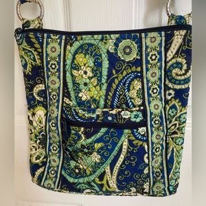 Vera Bradley Hipster Rhythm & Blues Crossbody Blue Green Paisley Floral Purse